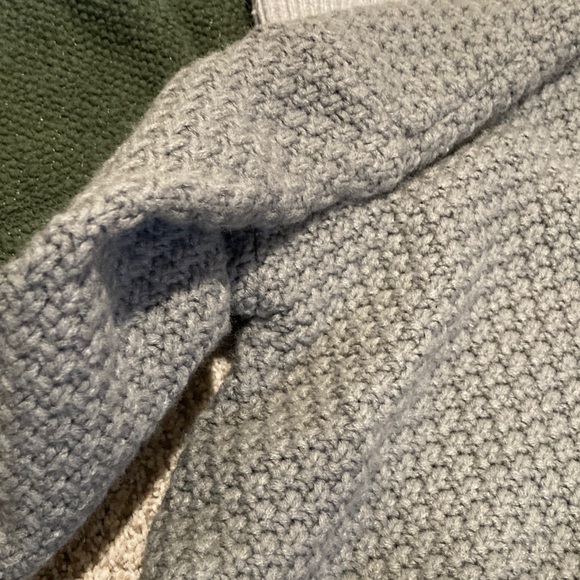 Small sweater lot - Picture 6 of 7